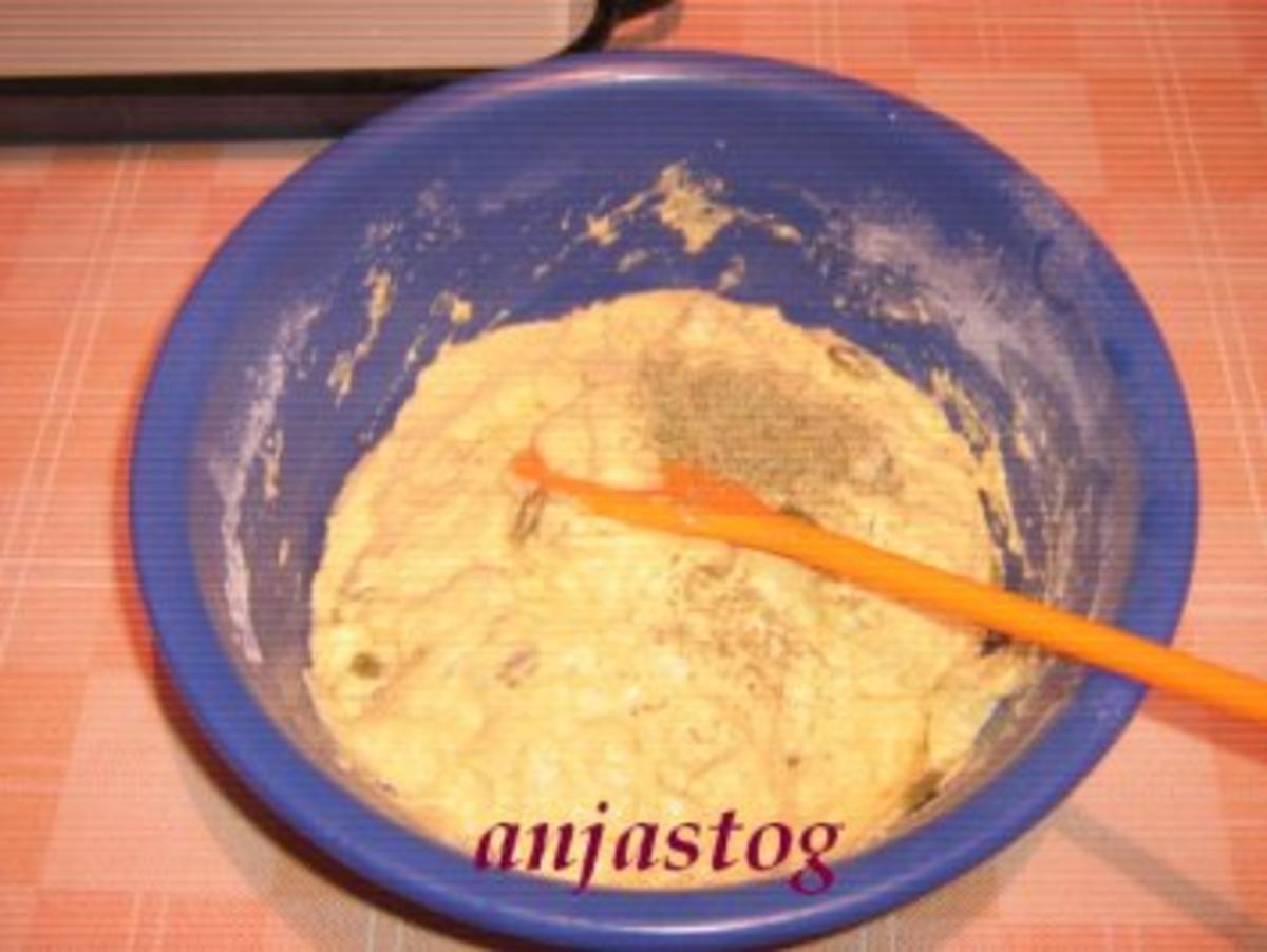Joghurt Brot mit grunen Oliven - Rezept - Bild Nr. 3