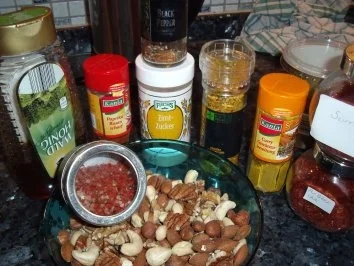 Rezept: Gewürznüsse Bild Nr. 2 Gewürznüsse - Rezept - Bild Nr. 2