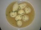 Grießklößchensuppe - Rezept