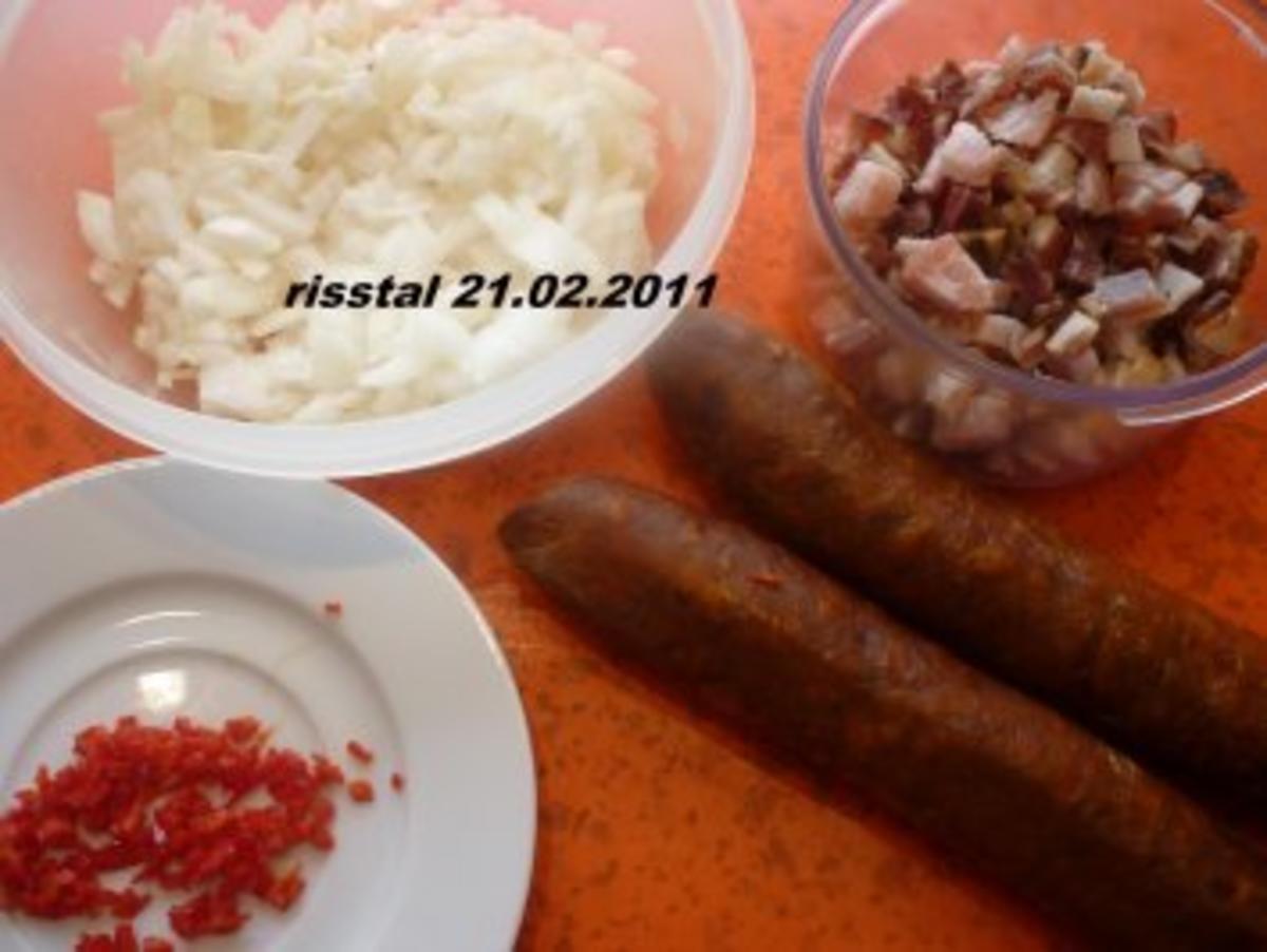 Deftiger Eintopf mit weissen Bohnen , geräucherter   Paprikawurst und Nockerln - Rezept - Bild Nr. 4