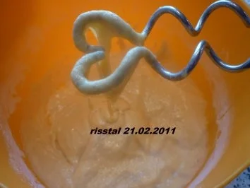 Deftiger Eintopf mit weissen Bohnen , geräucherter   Paprikawurst und Nockerln - Rezept - Bild Nr. 5