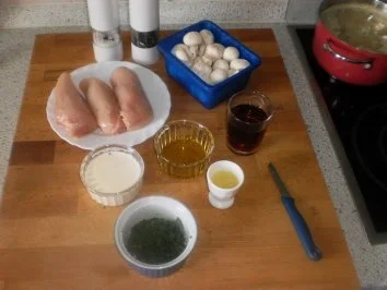 Hähnchen in Cream-Sherry mit Champignons - Rezept - Bild Nr. 2