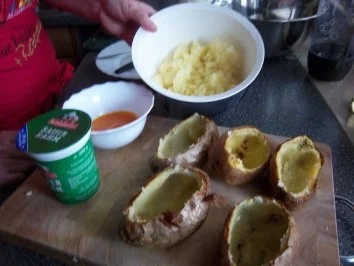 Rezept: Stuffed Baked Potatoes Stuffed Baked Potatoes - Rezept