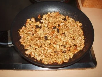 Rezept: Walnuss-Rosmarin-Brot Bild Nr. 2 Walnuss-Rosmarin-Brot - Rezept - Bild Nr. 2