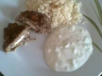 Bifteki mit Schafskäse und Tzaziki - Rezept