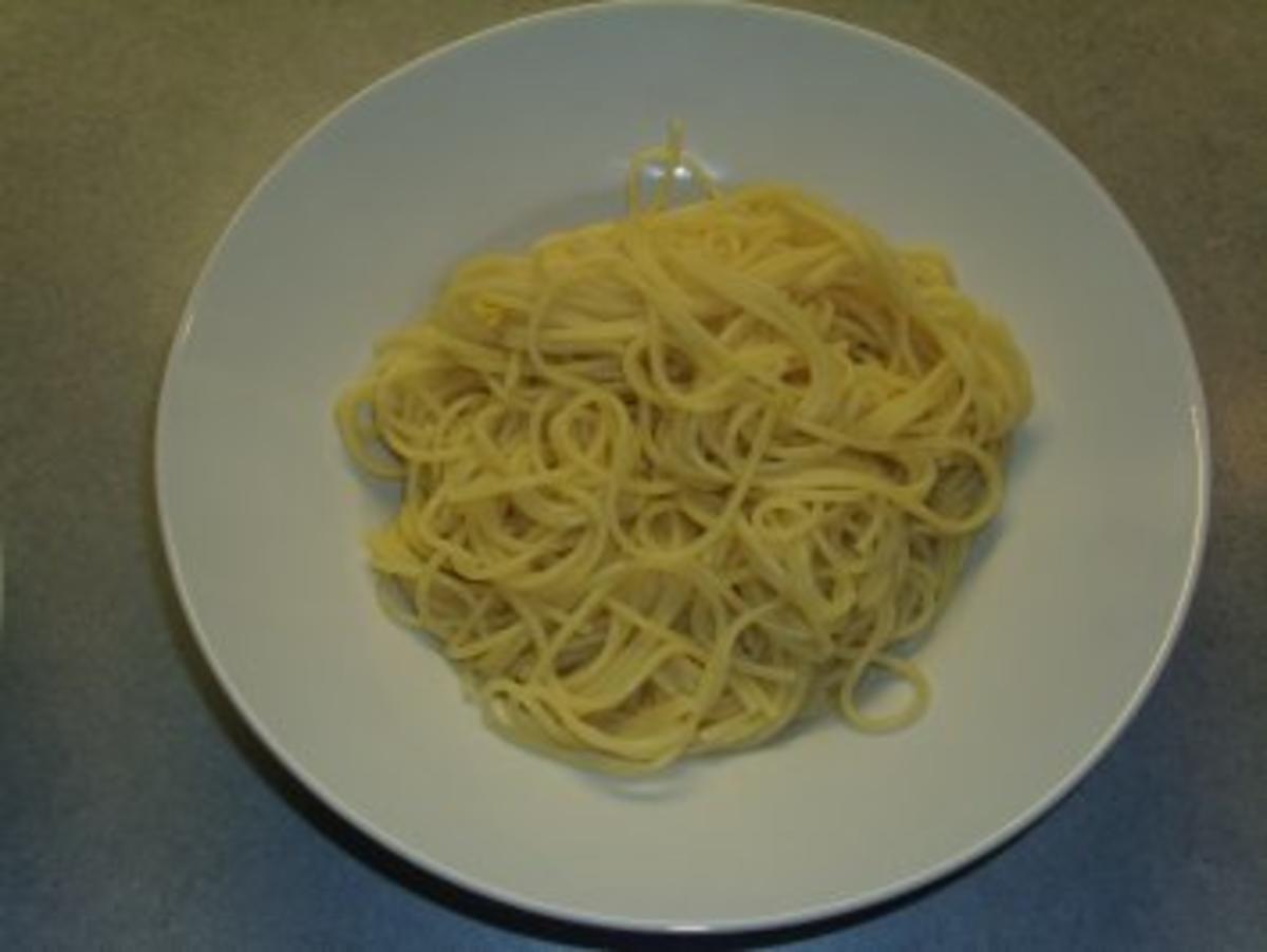 Nudelgerichte: Spaghetti mit einer Gemüse-Tomaten-Sosse - Rezept - Bild Nr. 5