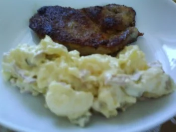 Rezept: Kartoffelsalat mit Knusperschnitzel Bild Nr. 2 Kartoffelsalat mit Knusperschnitzel - Rezept - Bild Nr. 2