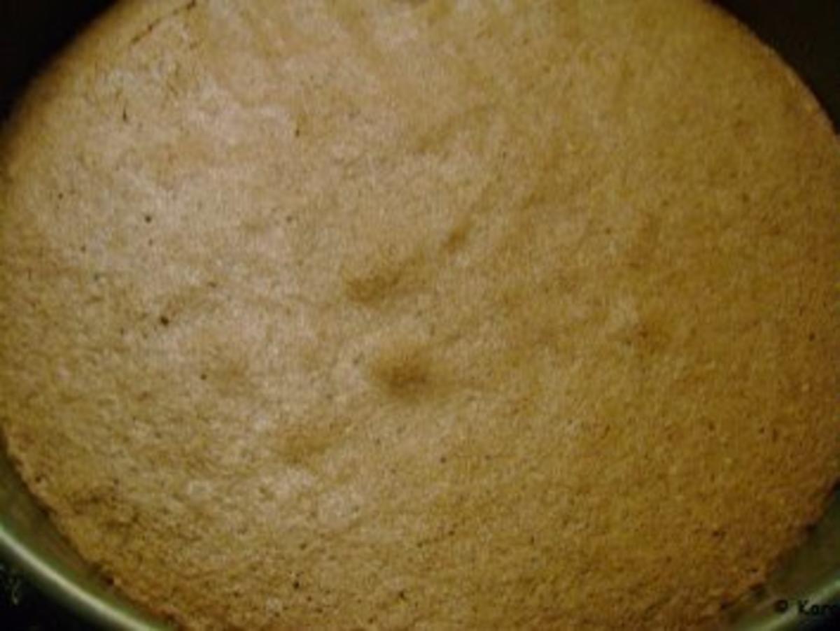 Kuchen: Apfelmus Schmand mit Nussboden - Rezept - Bild Nr. 4