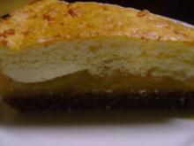 Kuchen: Apfelmus Schmand mit Nussboden - Rezept