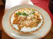 Fusilli mit Tomaten-Specksoße - Rezept