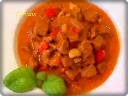 Rindergulasch mit Champignons in herzhaften Sauce - Rezept - Bild Nr. 11