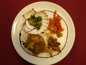 Rinderstraccetti in Orangensoße mit Rosenkohl, Paprika und Pfifferlingen (Giulia Siegel) - Rezept - Bild Nr. 16