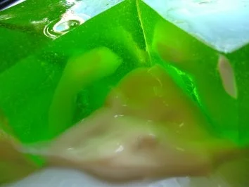 Sekt-Götterspeise.. mit Inhalt ;-)))).... - Rezept - Bild Nr. 8