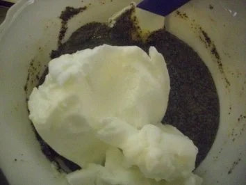 Rezept: Teufelchens Mohnkuchen Bild Nr. 6 Teufelchens Mohnkuchen - Rezept - Bild Nr. 6