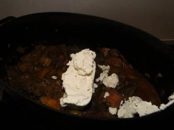 Rezept: Schweinegeschnetzeltes mit Zwiebeln auf Salzbett Bild Nr. 15 Schweinegeschnetzeltes mit Zwiebeln auf Salzbett - Rezept - Bild Nr. 15