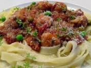 Tagliatelle mit pikanter Klösschensauce - Rezept