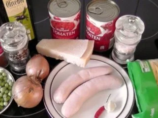 Tagliatelle mit pikanter Klösschensauce - Rezept - Bild Nr. 2