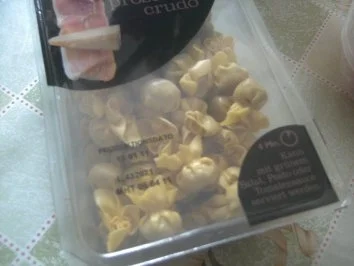 Rezept: Tomatensoße ( mal etwas herzhafter ) aber verdammt lecker ;-)) Bild Nr. 4 Tomatensoße ( mal etwas herzhafter ) aber verdammt lecker ;-)) - Rezept - Bild Nr. 4