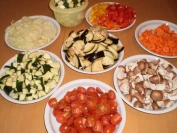 Mediterranes Ofengemüse mit Honig-Essig-Öl-Marinade - Rezept - Bild Nr. 3