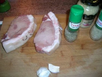 Rezept: Schweinerückensteak mit Schwarte an Bohnen-Kartoffelstampf Bild Nr. 4 Schweinerückensteak mit Schwarte an Bohnen-Kartoffelstampf - Rezept - Bild Nr. 4