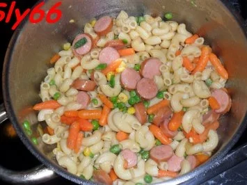 Rezept: Nudelgerichte:Nudeltopf Bild Nr. 6 Nudelgerichte:Nudeltopf - Rezept - Bild Nr. 6