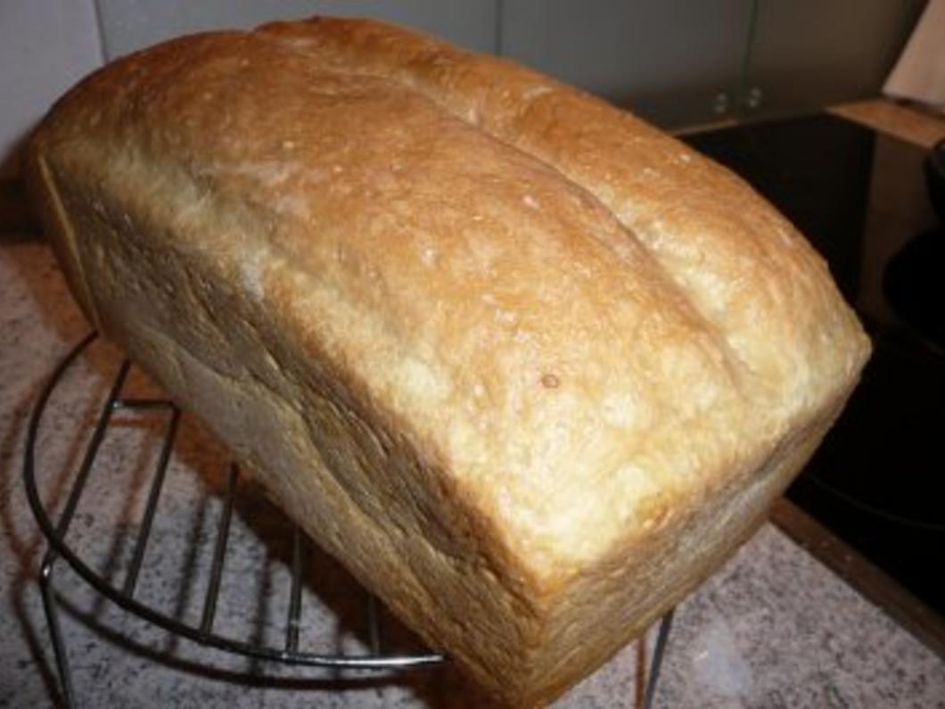 Brot: Weißbrot mit Frischkäse - Rezept - kochbar.de