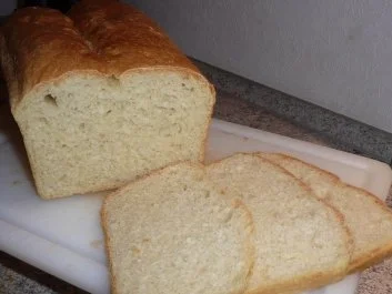 Brot: Weißbrot mit Frischkäse - Rezept