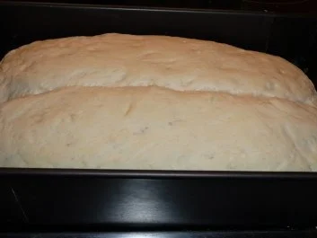 Brot: Weißbrot mit Frischkäse - Rezept - Bild Nr. 2