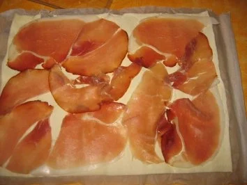 Rezept: Blätterteig-Snack Bild Nr. 3 Blätterteig-Snack - Rezept - Bild Nr. 3