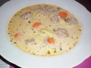 Hackbällchen-Suppe - Rezept