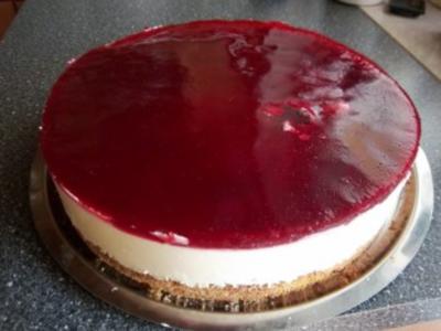 Rezept: Zitronen-Quark-Sahne-Torte Zitronen-Quark-Sahne-Torte - Rezept