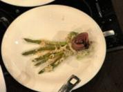 Filet vom Wollschwein, Babyspargel und Kartoffelstampf (Ben) - Rezept
