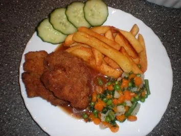 Schnitzel mit Nusspanade - Rezept - Bild Nr. 4