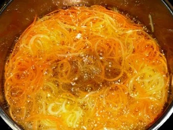 Knusper-Mais-Huehnchen und Coquelet auf Kartoffelstroh - Rezept - Bild Nr. 9