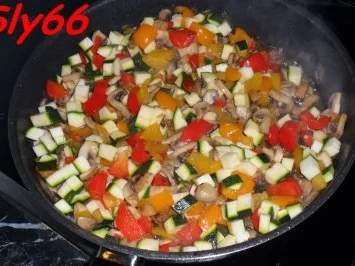 Rezept: Fleischgerichte:Naturschnitzel in Zigeunersoße Bild Nr. 13 Fleischgerichte:Naturschnitzel in Zigeunersoße - Rezept - Bild Nr. 13