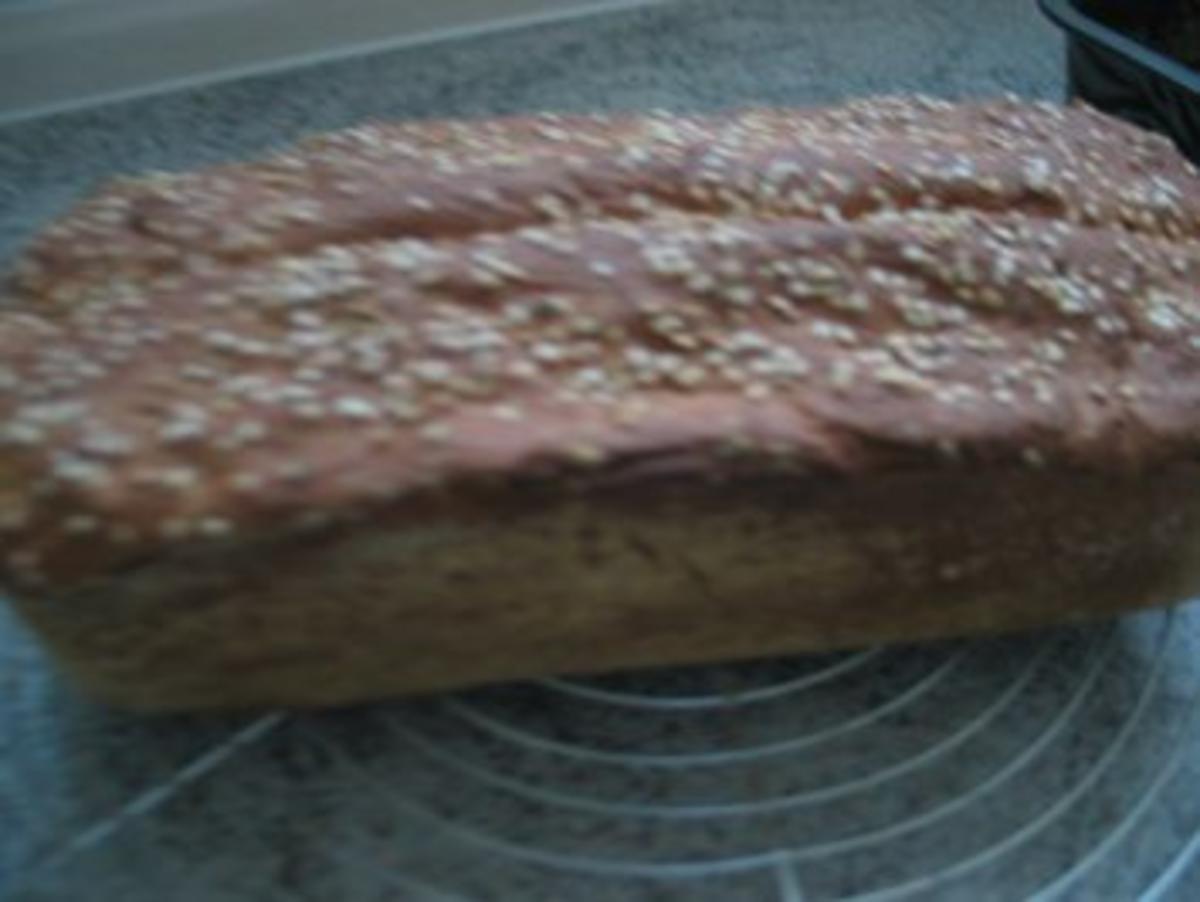 Brot + Brötchen: Dinkelbrot mit Buttermilch - Rezept - Bild Nr. 5