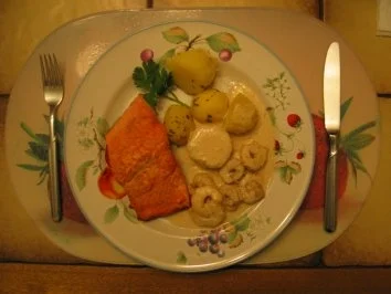 Fisch + Meeresfrüchte: Eismeer-Lachsforelle mit Krabben in Sherry-Sahne-Soße - Rezept - Bild Nr. 5