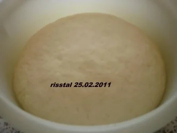 Pizza mit einer scharfen Seite - Rezept - Bild Nr. 5