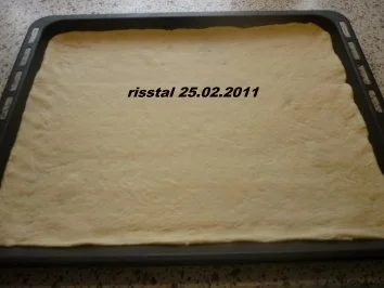 Pizza mit einer scharfen Seite - Rezept - Bild Nr. 6