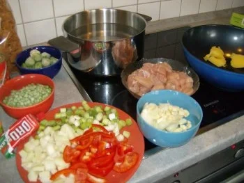 Tomatige Nudelpfanne kreuzundquer - Rezept - Bild Nr. 3