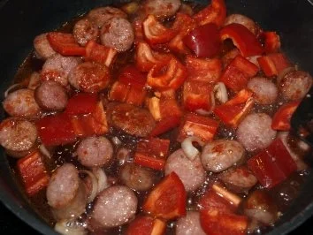 Rezept: Pasta mit ner herzhaften Soße Bild Nr. 6 Pasta mit ner herzhaften Soße - Rezept - Bild Nr. 6