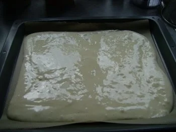 Biskuit Sahne Kirsch Rolle - Rezept - Bild Nr. 6