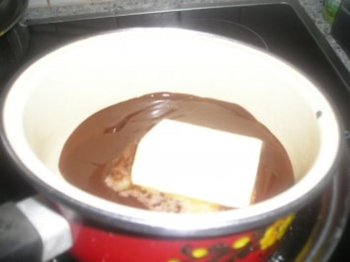 Haselnuss-Schoko-Brownies - Rezept - Bild Nr. 2