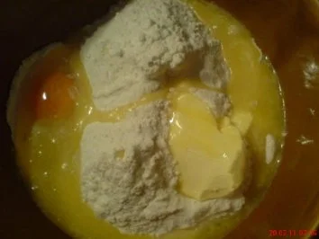 KUCHEN :.......Wiener Apfel - Kirschtorte - Rezept - Bild Nr. 2