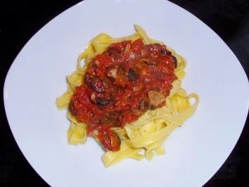 Pasta: Fettucine al puttanesca - Rezept