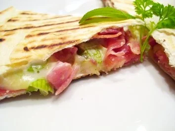 Rezept: Snack: Quesadilla con serrano Snack: Quesadilla con serrano - Rezept