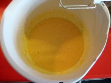 Spanischer Nußkuchen mit Nuss - Nougat verfeinert - Rezept - Bild Nr. 3