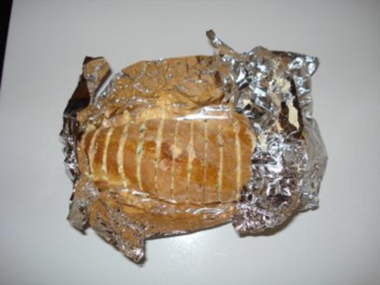 Gefülltes Weißbrot - schnell &amp; einfach - 188 kcal/100g