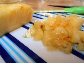 Rezept: Kokosflan mit marinierter Ananas Bild Nr. 7 Kokosflan mit marinierter Ananas - Rezept - Bild Nr. 7
