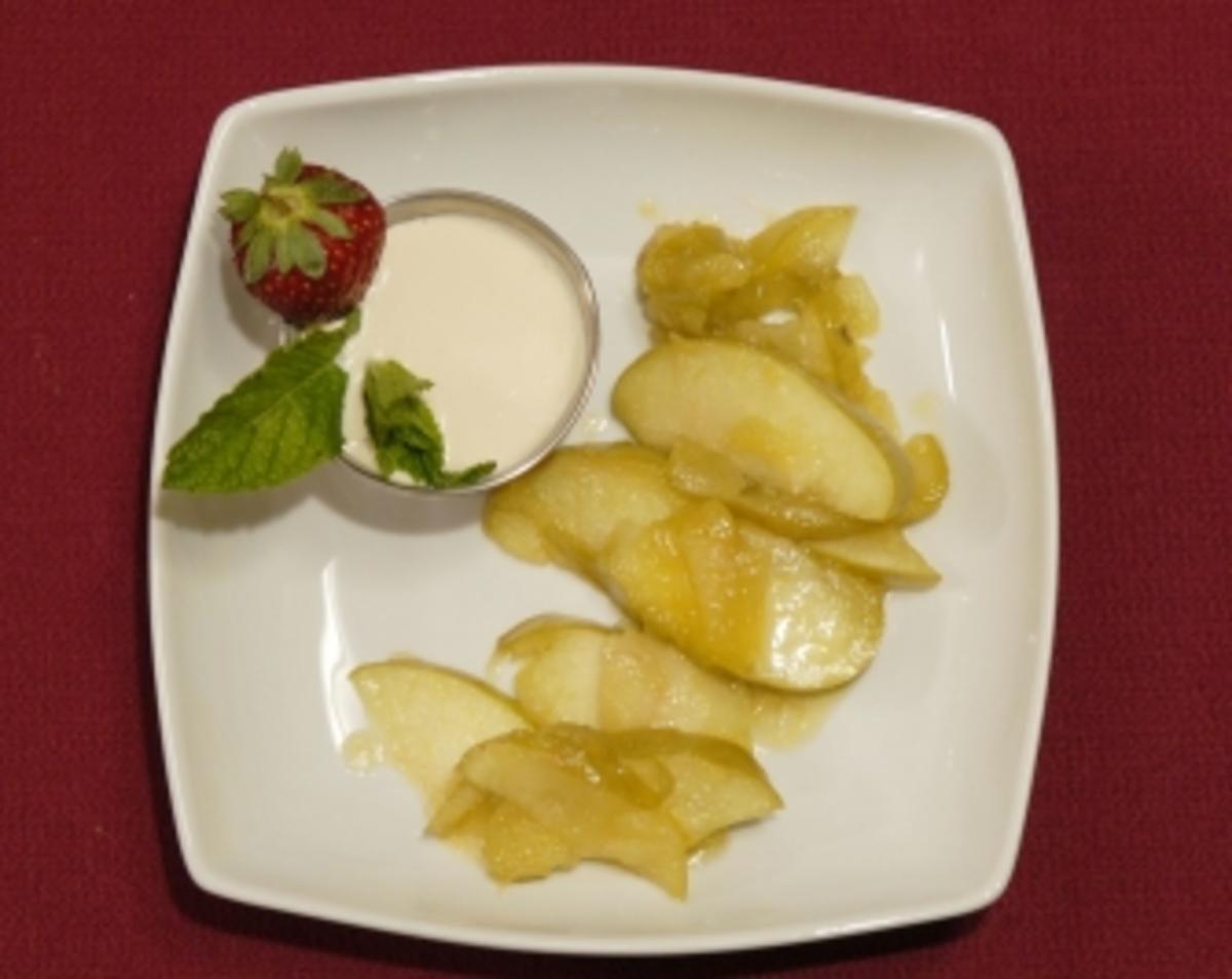 Mascarpone-Calvados-Creme auf Apfelspalten (Maja Prinzessin von
Hohenzollern) - Rezept Eingereicht von Das perfekte Promi Dinner